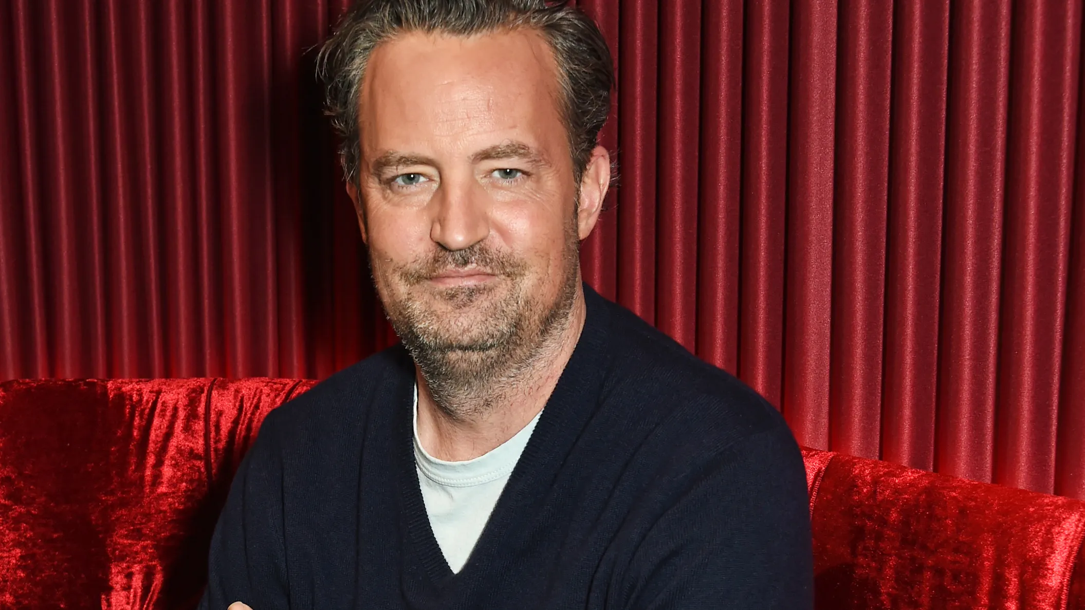 Morto Matthew Perry, Chandler Bing in Friends, aveva 54 anni