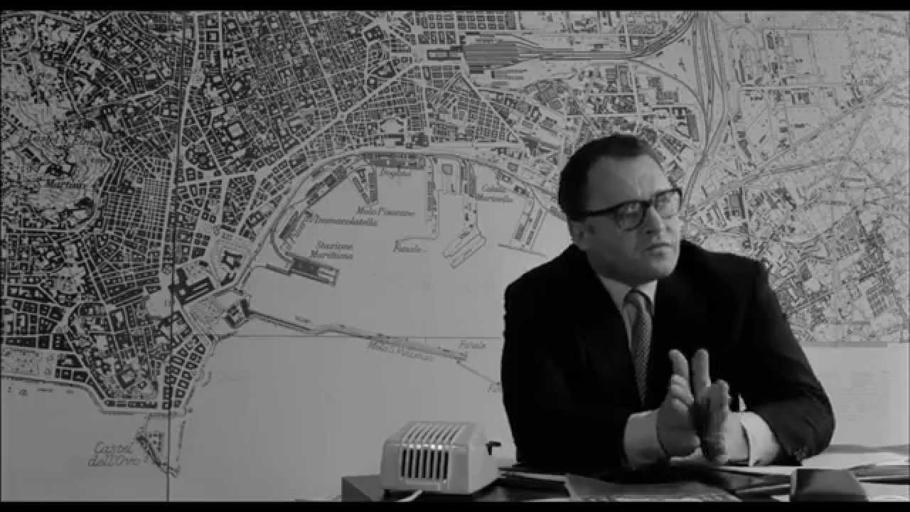 Le mani sulla città e la denuncia sempre attuale di Francesco Rosi