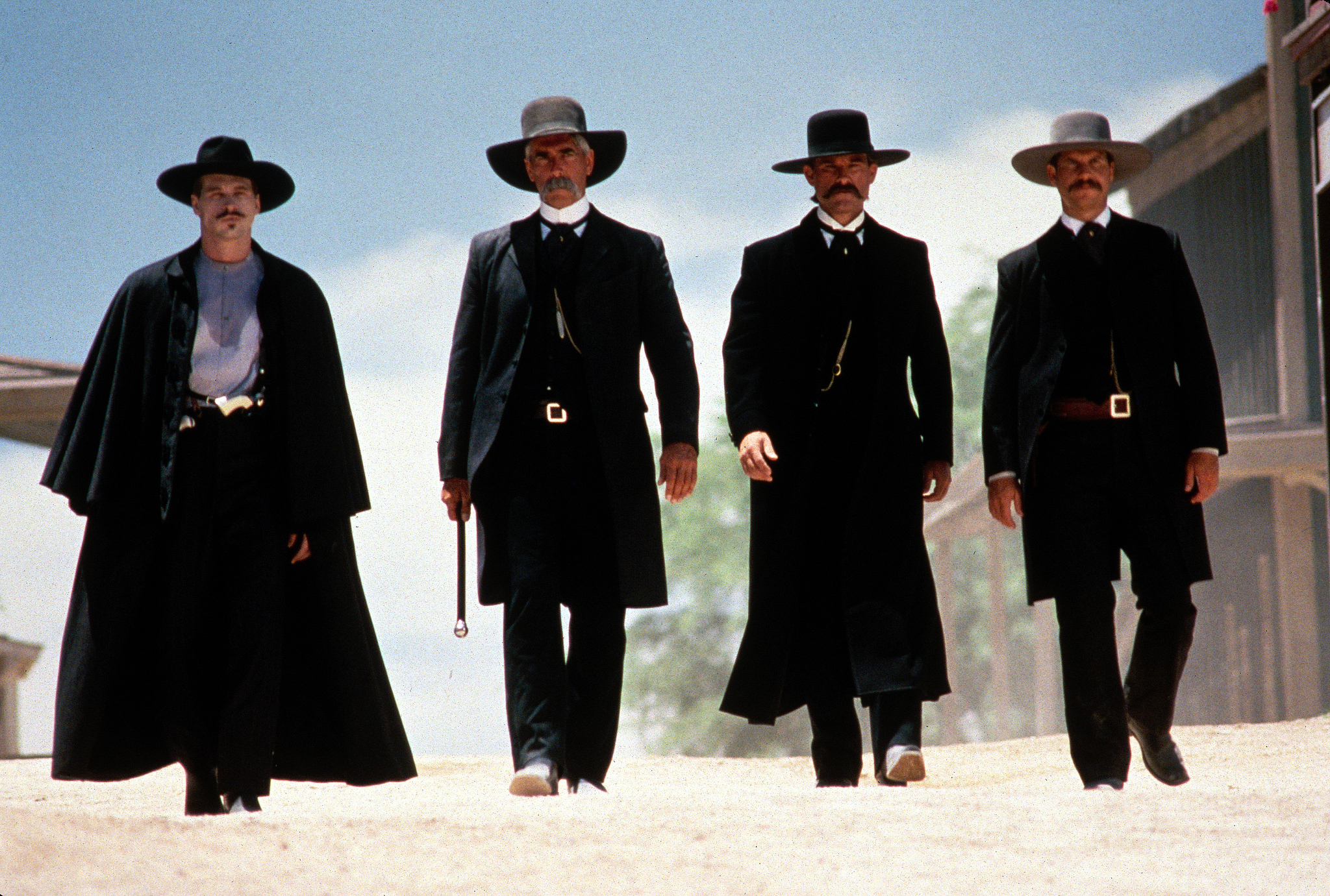 Tombstone: come finisce? La spiegazione del finale del film con Kurt Russell