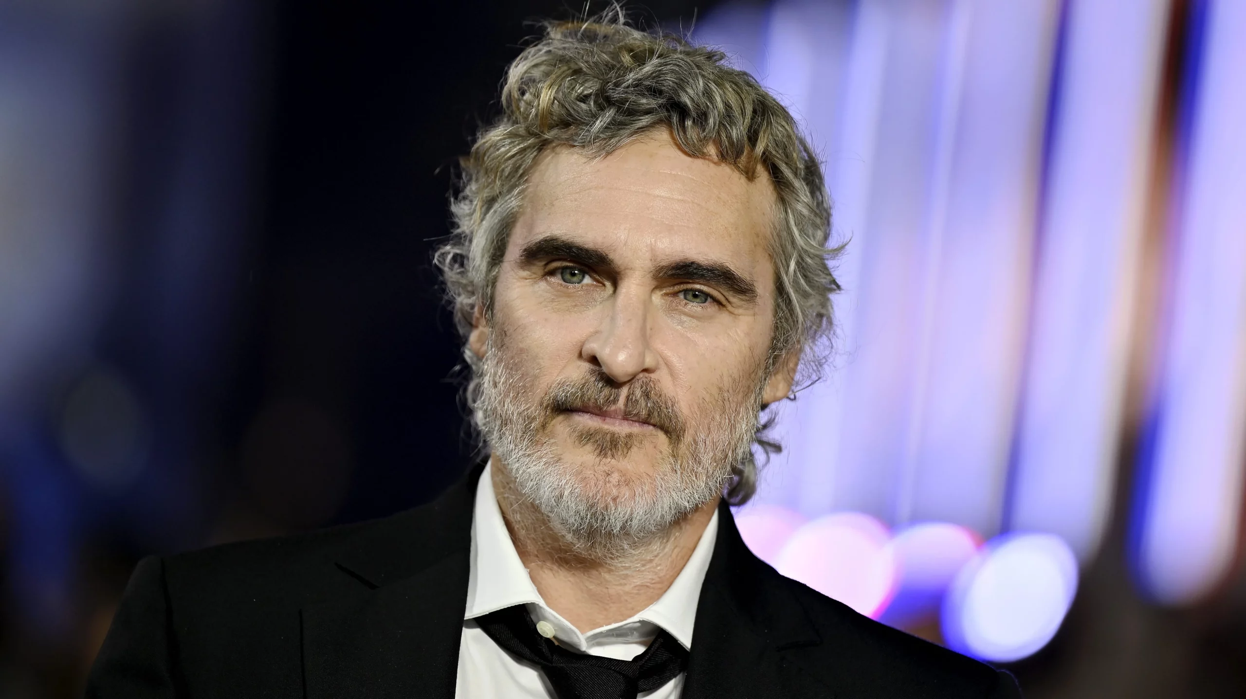 Accuse per il film di Todd Haynes a Joaquin Phoenix