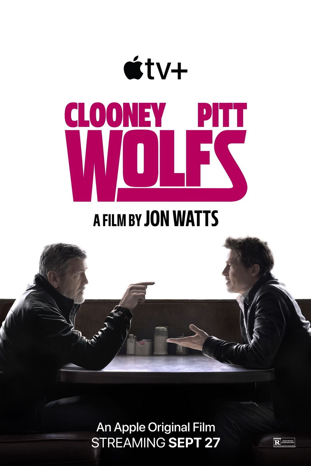 Wolfs - Lupi Solitari: la recensione del film di Jon Watts con Brad Pitt e George Clooney