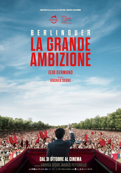 La recensione di Berlinguer. La grande ambizione, diretto da Andrea Segre, con Elio Germano