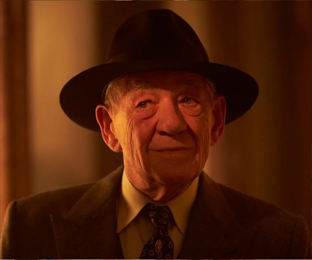 Trailer del film con Ian McKellen Il critico crimini tra le righe