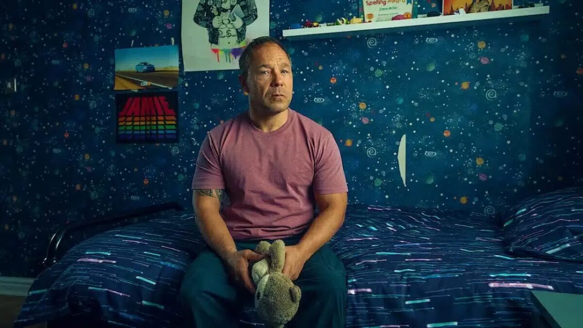 Stephen Graham in Adolescence (2025), serie diretta da Philip Barantini